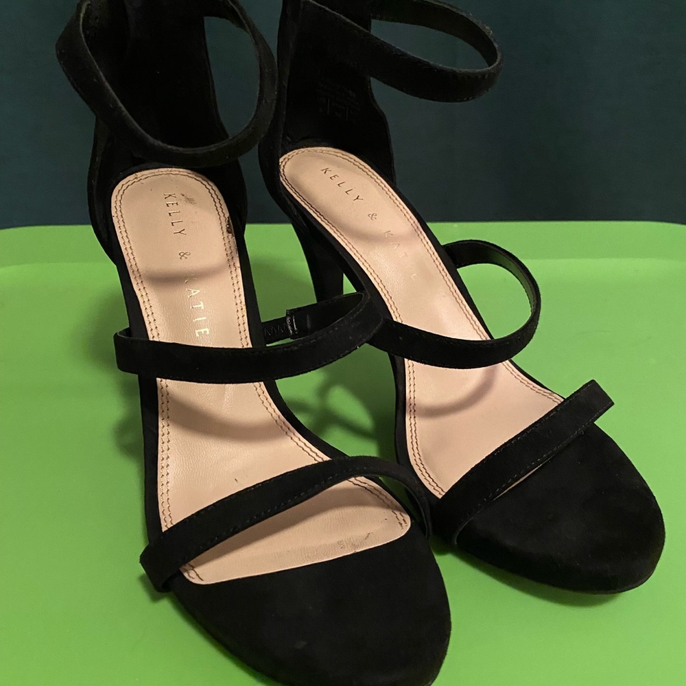 Kelly & Katie Black Heels